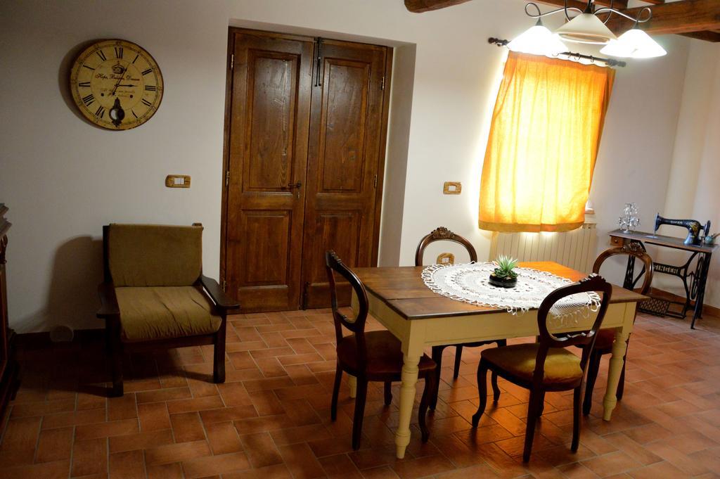 Agriturismo La Collina Villa Massa Martana Room photo